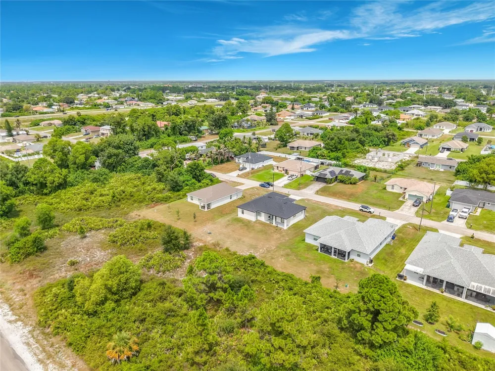 2921 7TH STREET SW Lehigh Acres, FL 33976