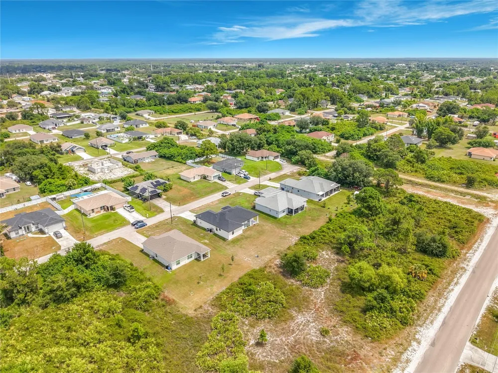 2921 7TH STREET SW Lehigh Acres, FL 33976