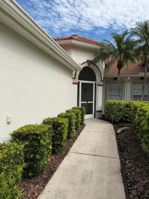 7165 MELROSE PLACE Bradenton, FL 34203
