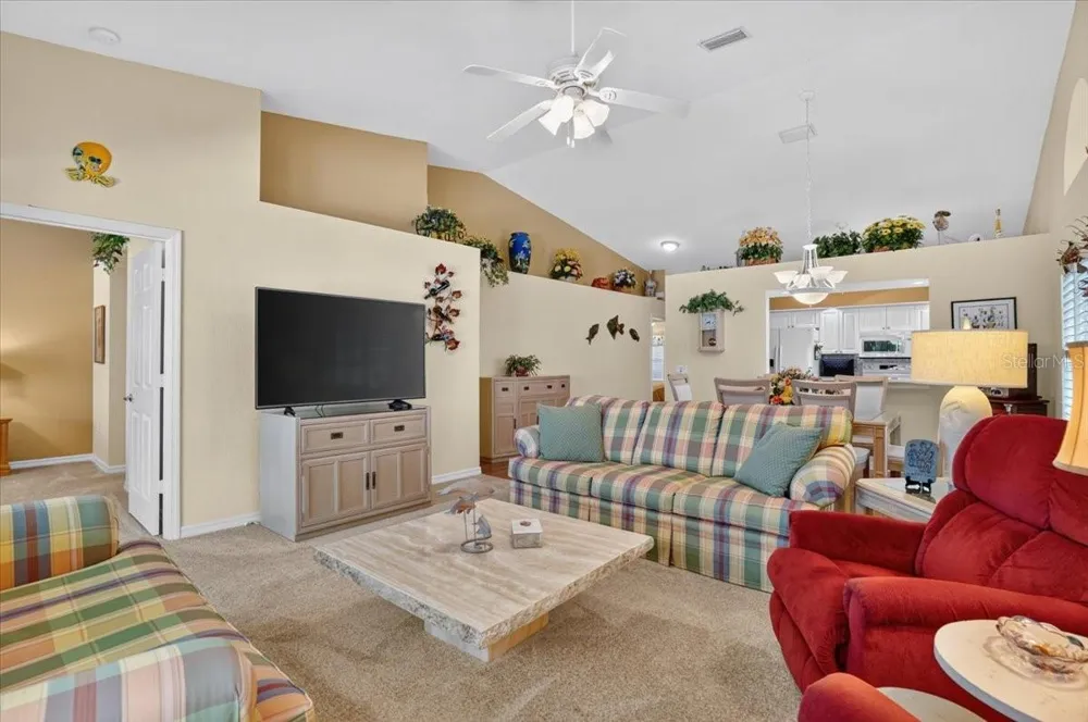 7165 MELROSE PLACE Bradenton, FL 34203