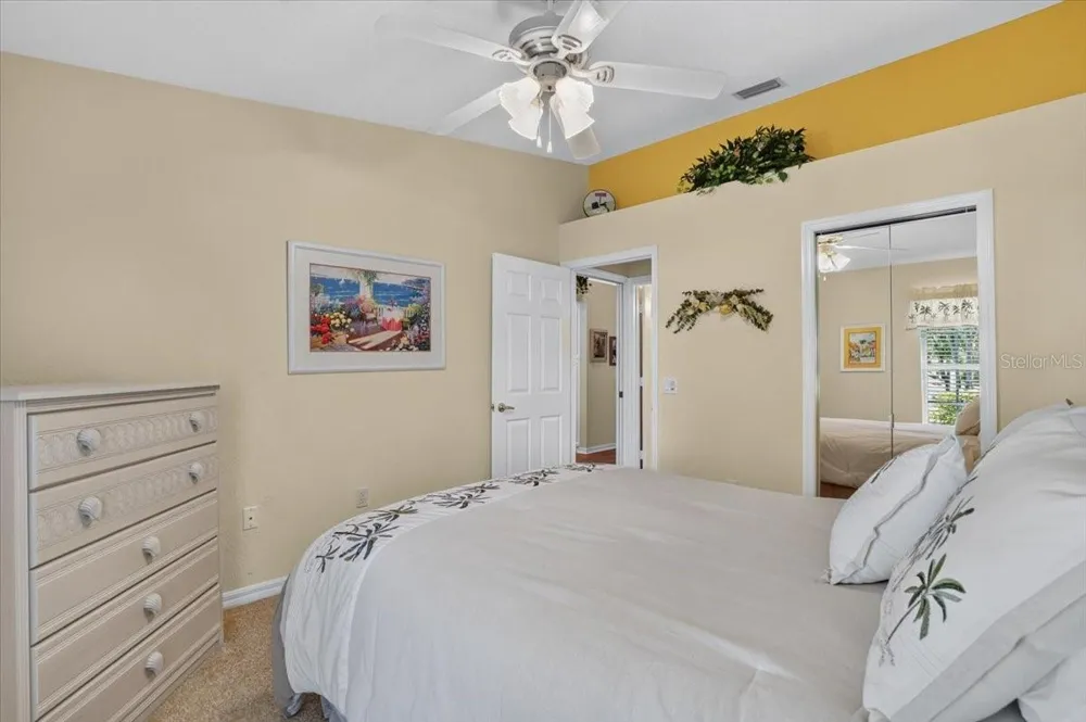 7165 MELROSE PLACE Bradenton, FL 34203