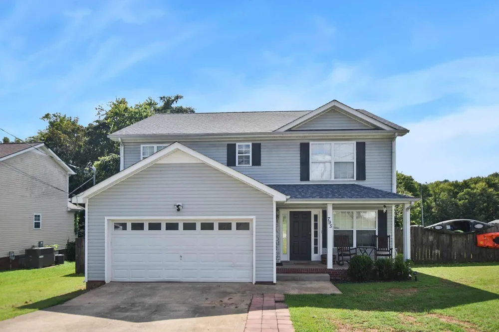 795 Sugarcane Way Clarksville, TN 37042