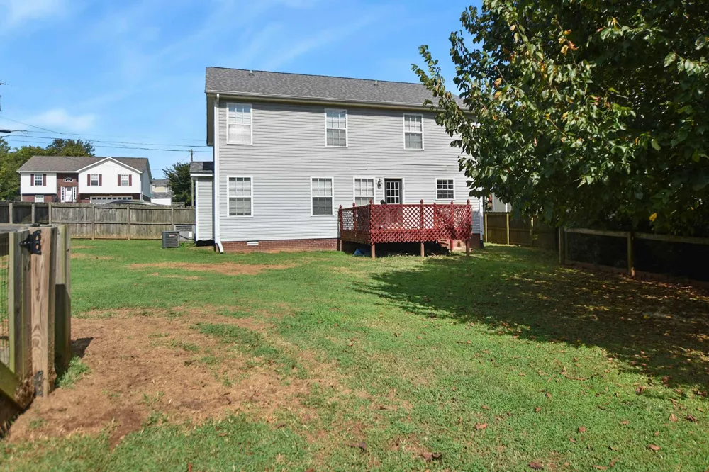 795 Sugarcane Way Clarksville, TN 37042