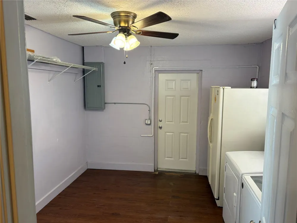 6024 48TH AVENUE DRIVE E Bradenton, FL 34203
