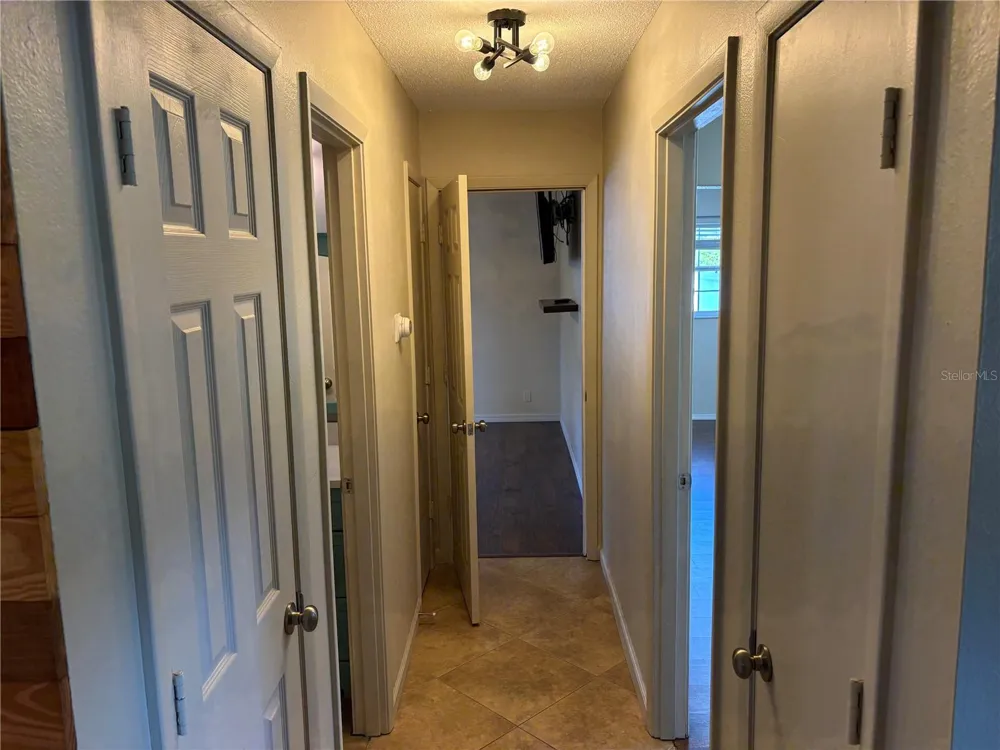 6024 48TH AVENUE DRIVE E Bradenton, FL 34203