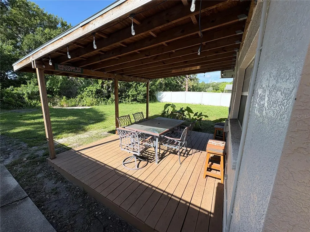 6024 48TH AVENUE DRIVE E Bradenton, FL 34203