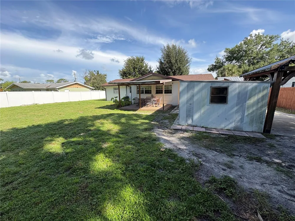 6024 48TH AVENUE DRIVE E Bradenton, FL 34203
