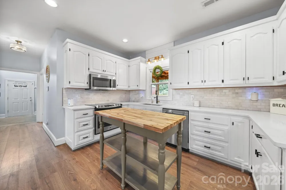 2915 Mills Harris Road Marshville, NC 28103