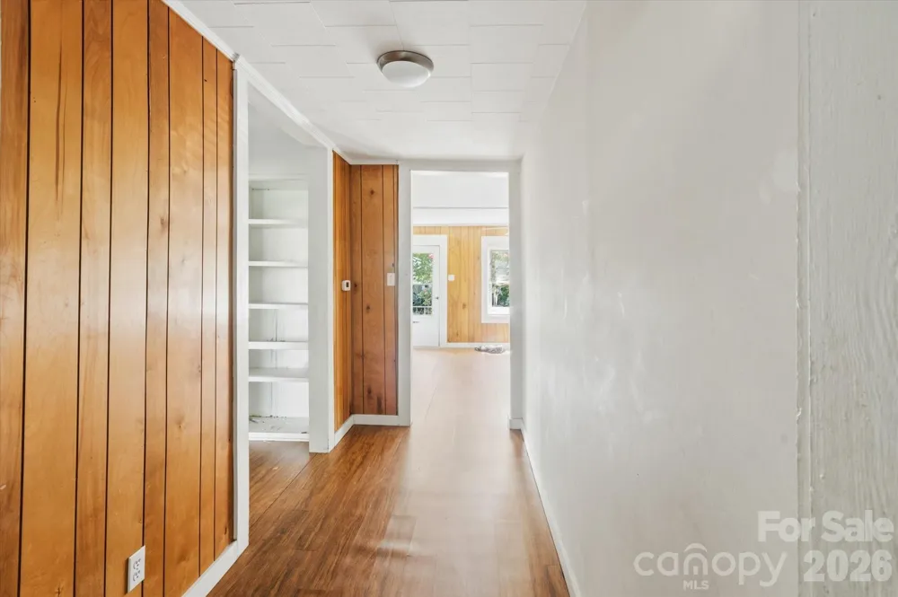 138 West Lane Brevard, NC 28712