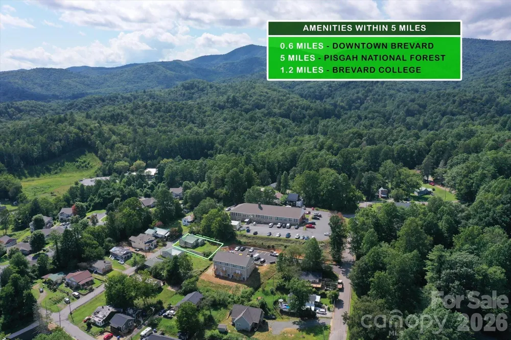 138 West Lane Brevard, NC 28712