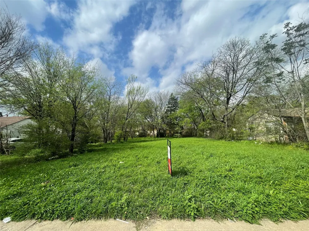 3903 S Marsalis Avenue Dallas, TX 75216