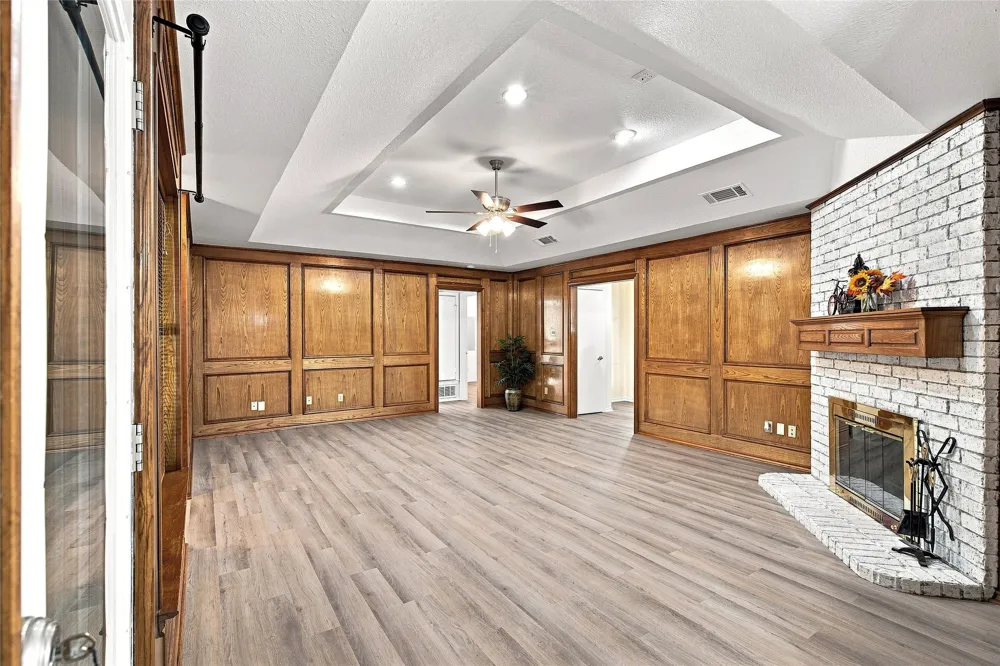 244 Moore Road Burleson, TX 76028