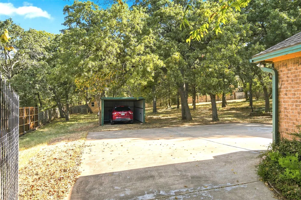 244 Moore Road Burleson, TX 76028