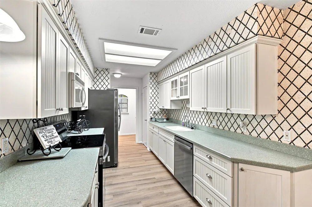 244 Moore Road Burleson, TX 76028