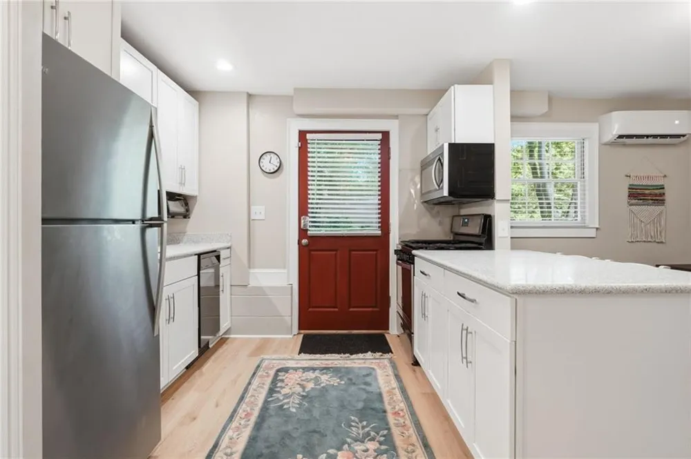 826 Mentelle Drive NE Atlanta, GA 30308