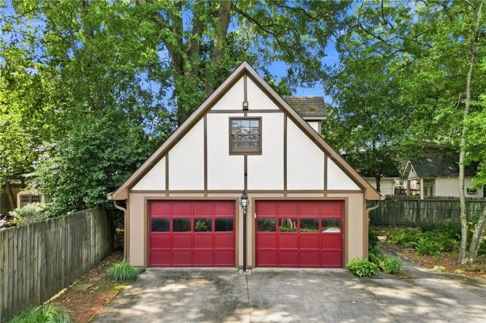 826 Mentelle Drive NE Atlanta, GA 30308