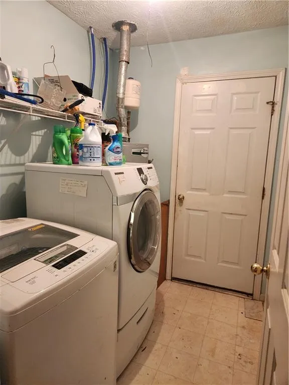8440 Cedar Creek Ridge Riverdale, GA 30274