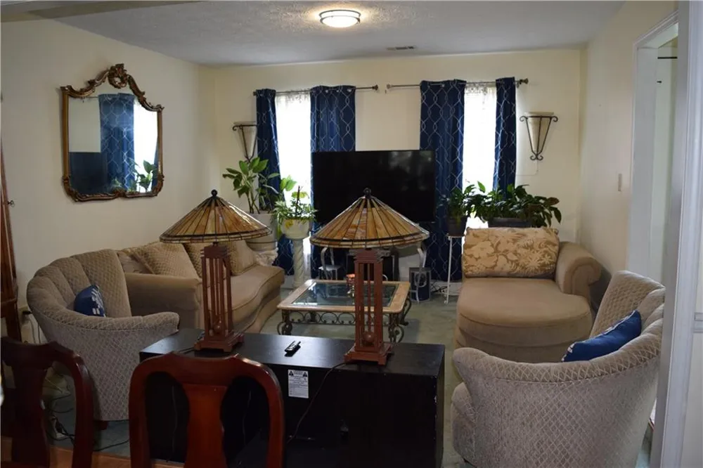 8440 Cedar Creek Ridge Riverdale, GA 30274
