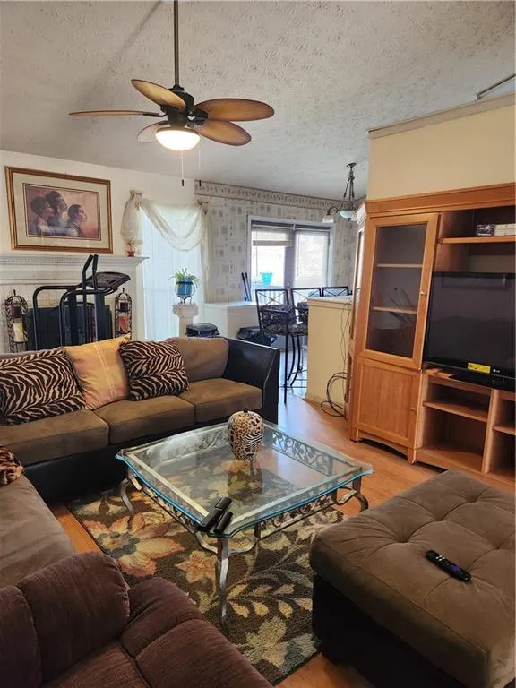 8440 Cedar Creek Ridge Riverdale, GA 30274