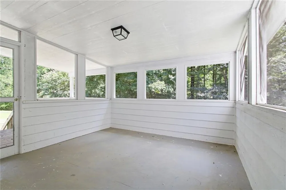 226 David Larsen Drive Stockbridge, GA 30281