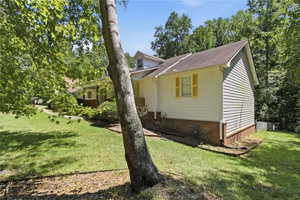 226 David Larsen Drive Stockbridge, GA 30281