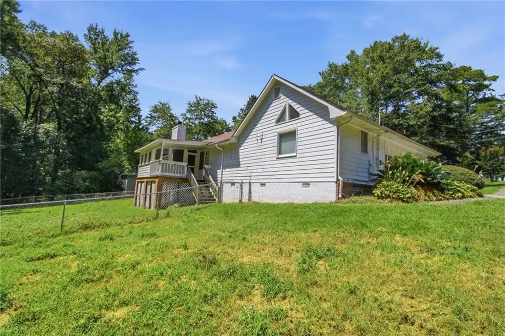 226 David Larsen Drive Stockbridge, GA 30281