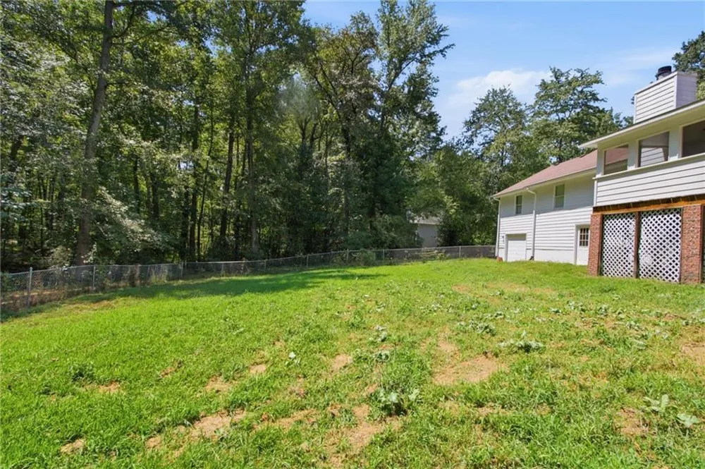 226 David Larsen Drive Stockbridge, GA 30281