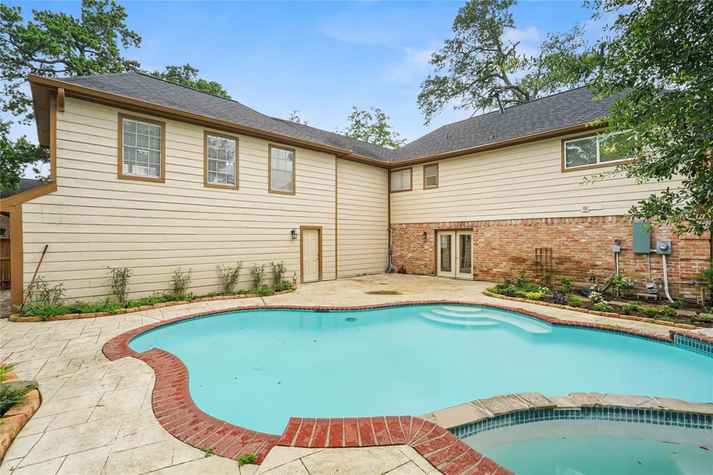 15027 Walters Road Houston, TX 77068