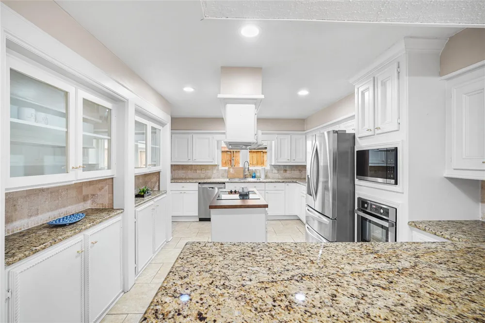 15027 Walters Road Houston, TX 77068