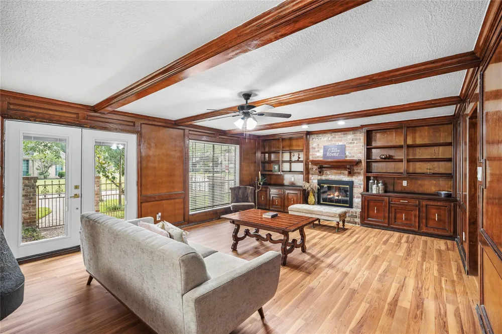 15027 Walters Road Houston, TX 77068