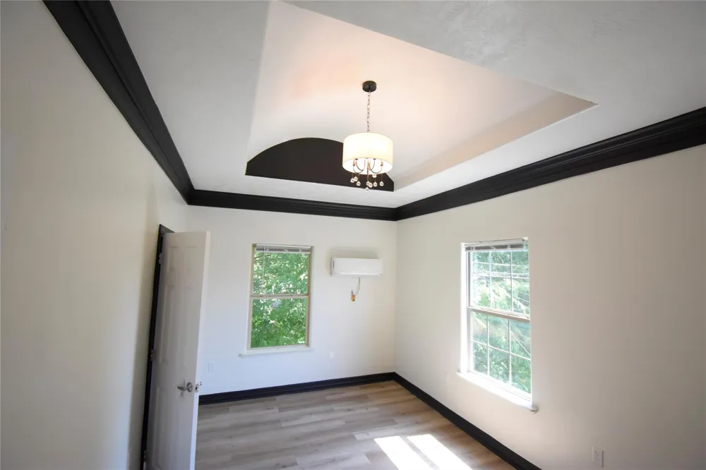 104 Virginia South Houston, TX 77587
