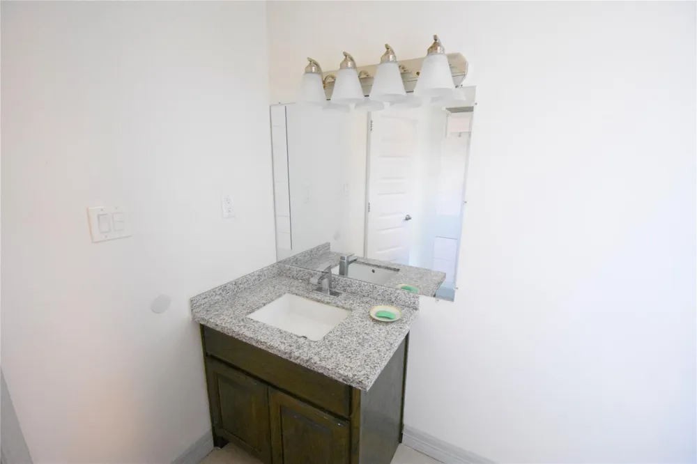 104 Virginia South Houston, TX 77587