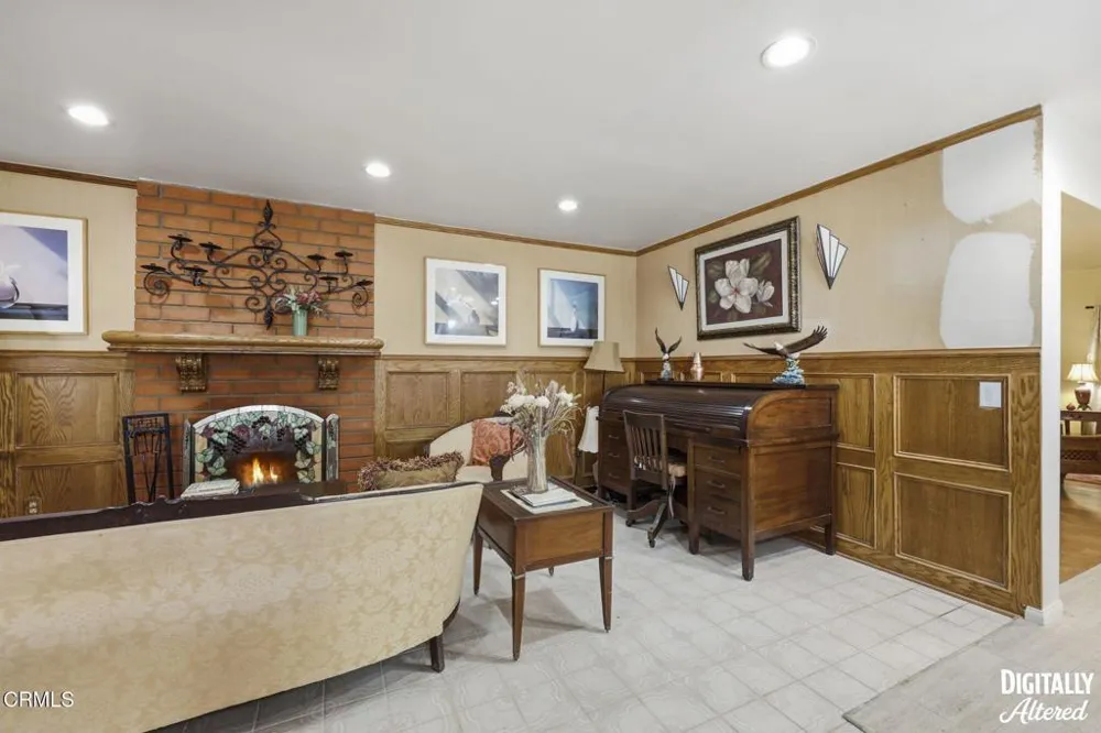 2044 Patricia Street Oxnard, CA 93036