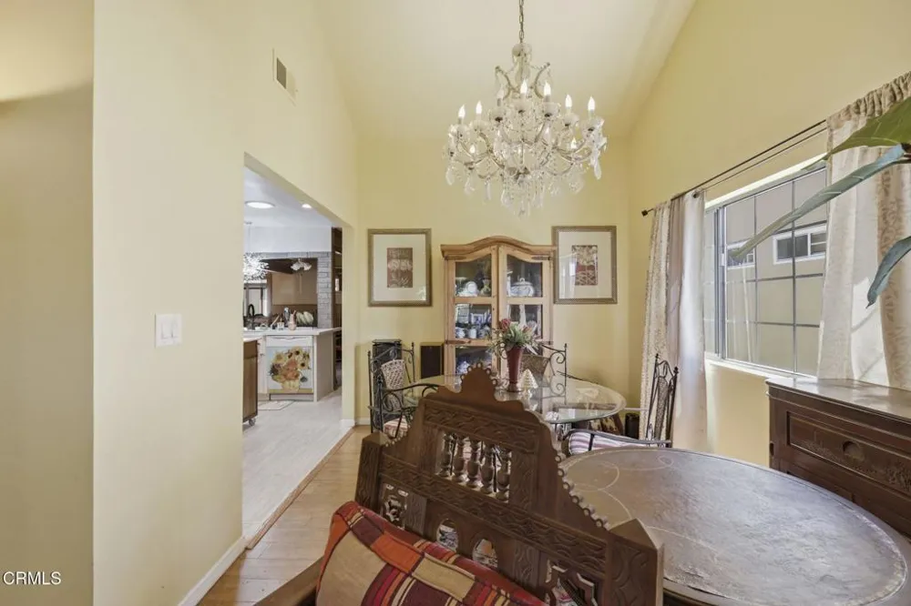 2044 Patricia Street Oxnard, CA 93036