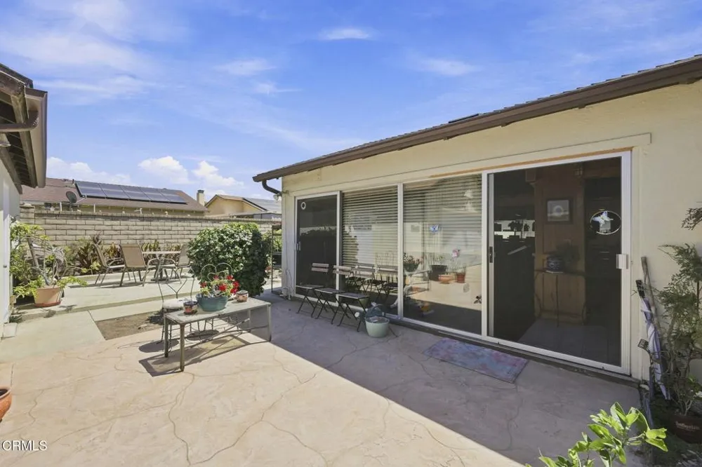 2044 Patricia Street Oxnard, CA 93036
