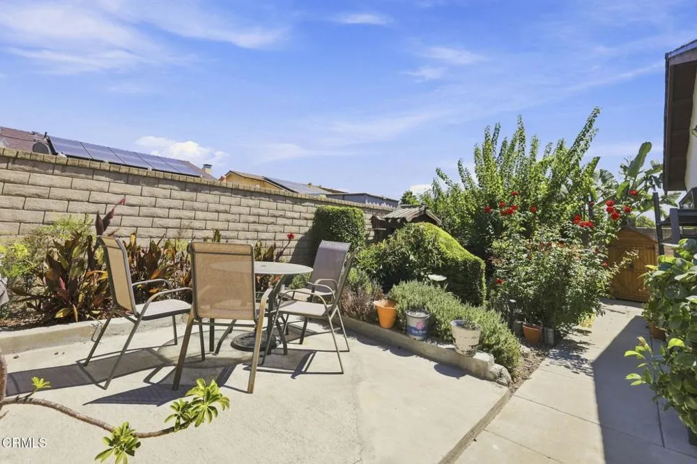 2044 Patricia Street Oxnard, CA 93036