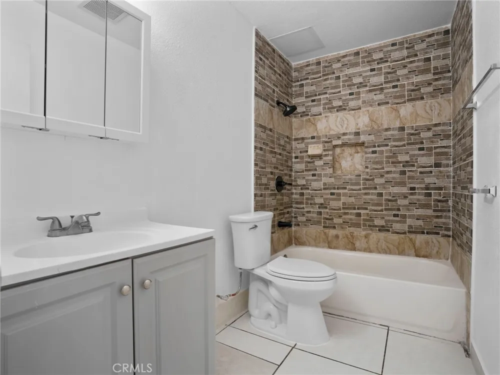 7037 Milton #3 Whittier, CA 90602