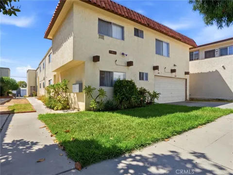 7037 Milton #3
