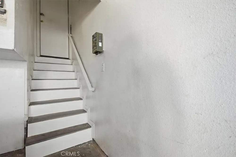 8936 Willis Ave #11 Panorama City, CA 91402