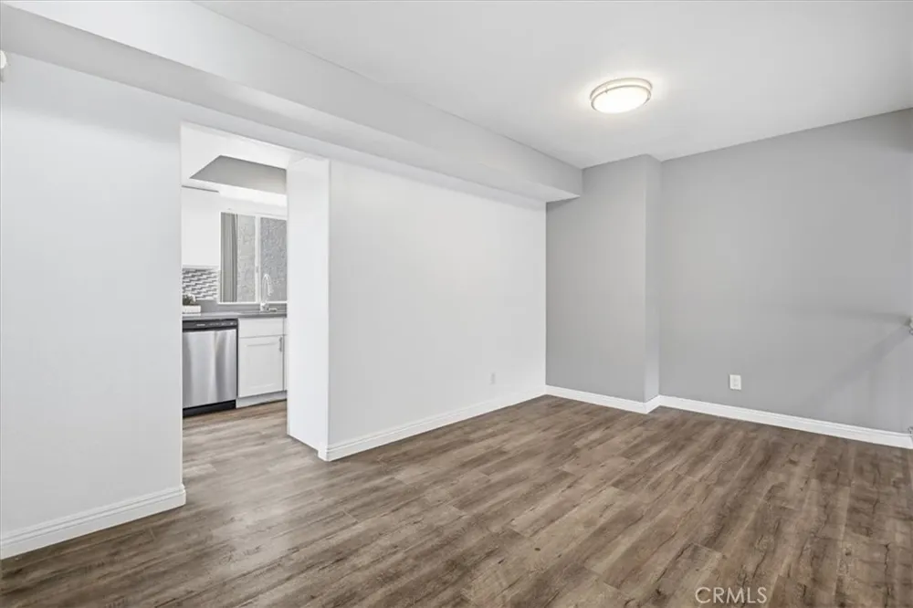 8936 Willis Ave #11 Panorama City, CA 91402