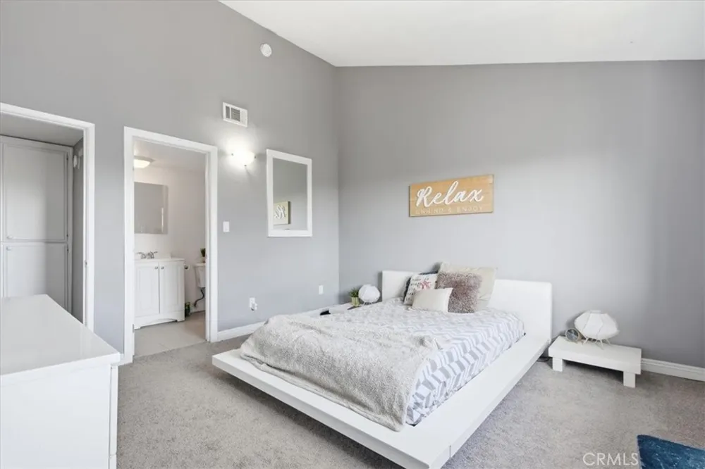 8936 Willis Ave #11 Panorama City, CA 91402