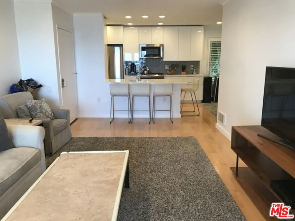 26666 SEAGULL WAY #C202 Malibu, CA 90265