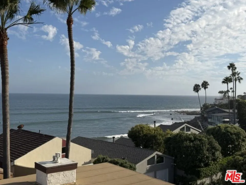26666 SEAGULL WAY #C202 Malibu, CA 90265