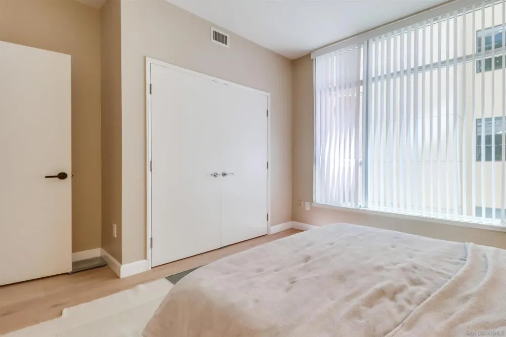427 9Th Ave #409 San Diego, CA 92101