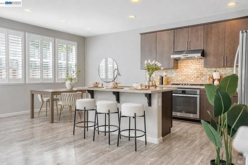 157 Misty Cir. Livermore, CA 94550