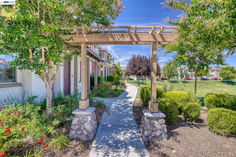 157 Misty Cir. Livermore, CA 94550