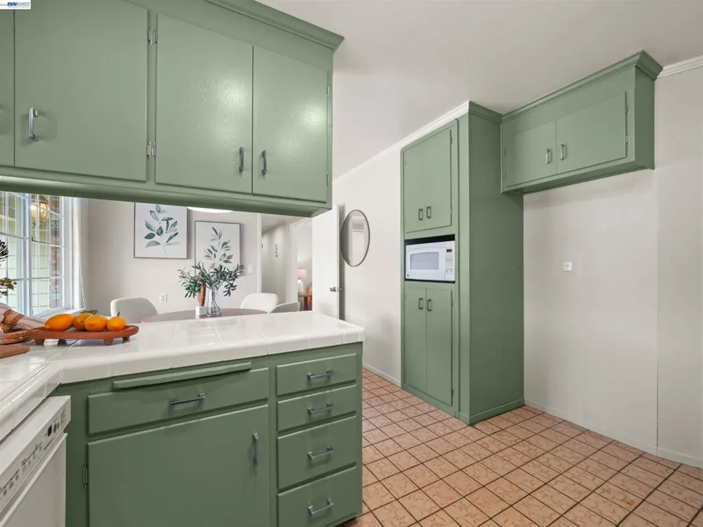 38660 Kimbro St Fremont, CA 94536