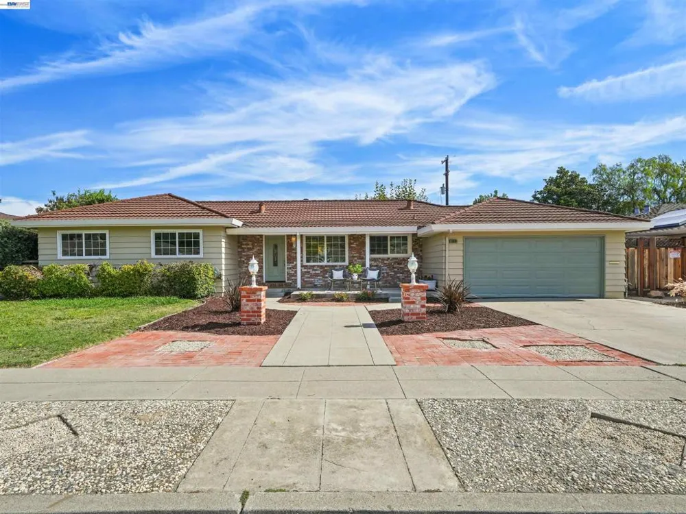 38660 Kimbro St Fremont, CA 94536