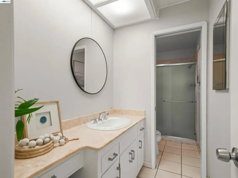 38660 Kimbro St Fremont, CA 94536