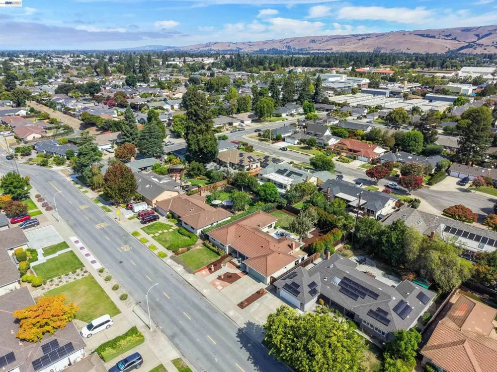 38660 Kimbro St Fremont, CA 94536
